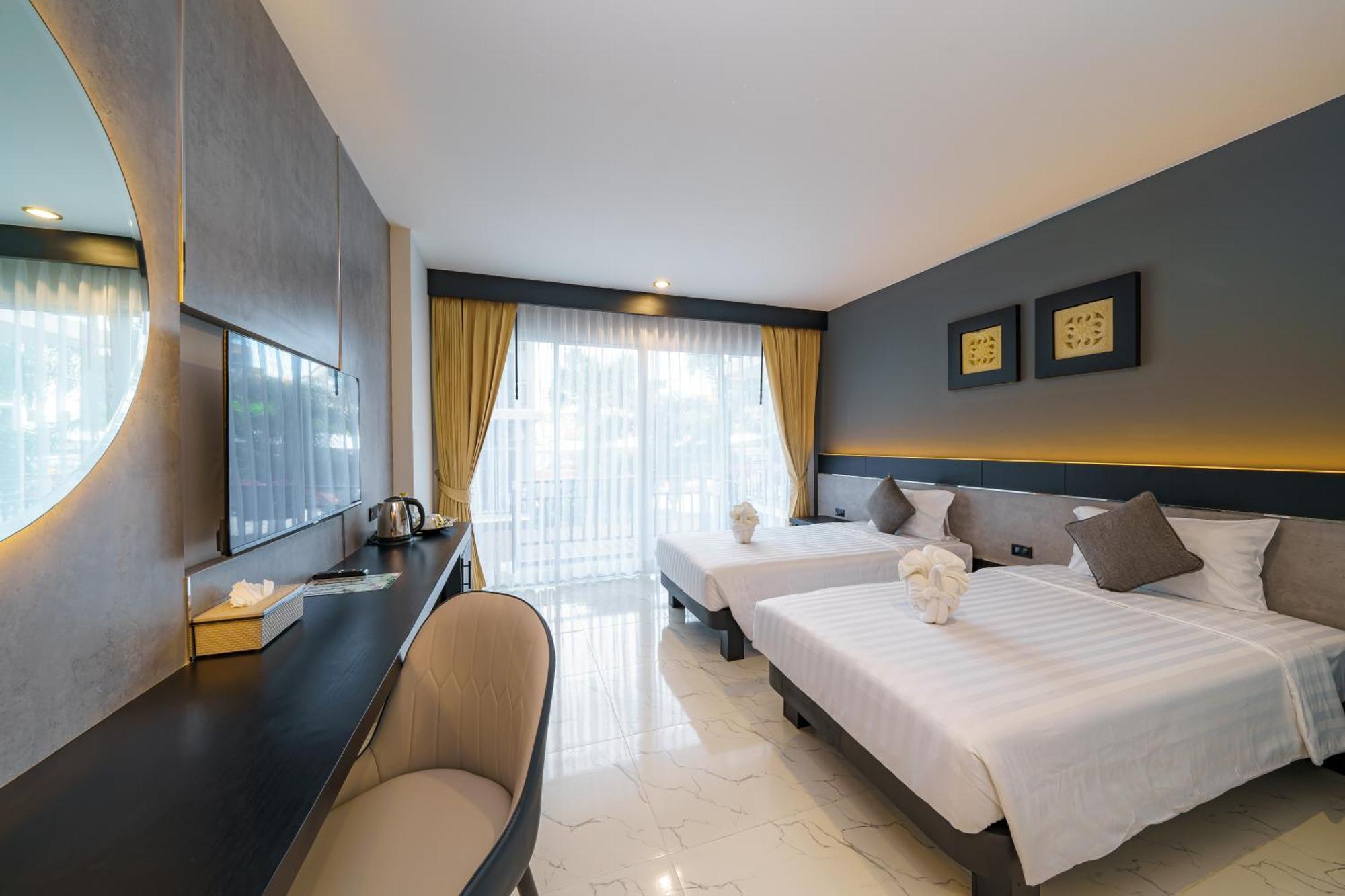 Lhc Hotel And Resort Pattaya Exterior photo